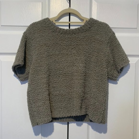 Fabrik Cropped Sweater - Picture 1 of 3